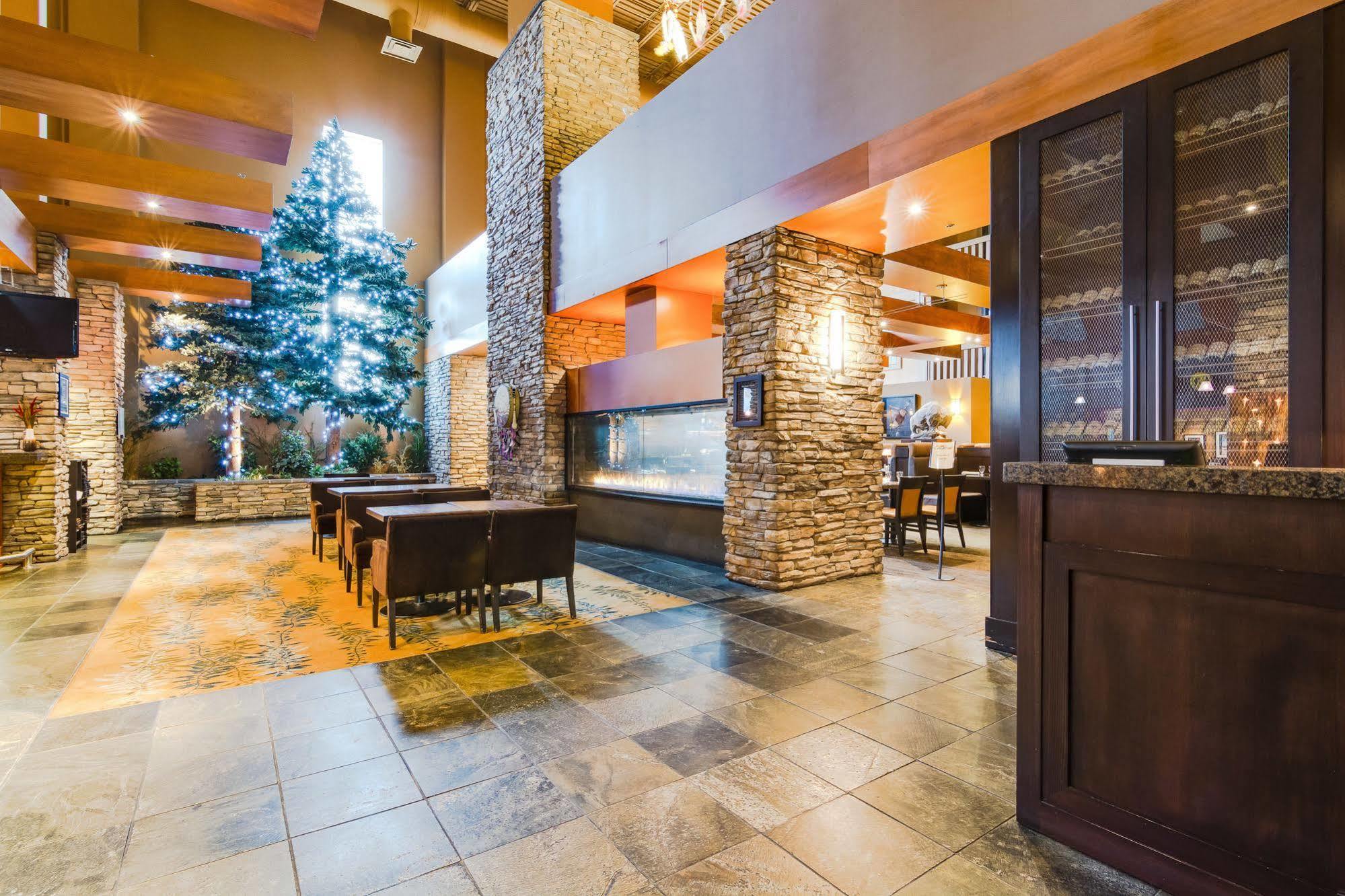 Sawridge Inn And Conference Centre Edmonton South Экстерьер фото